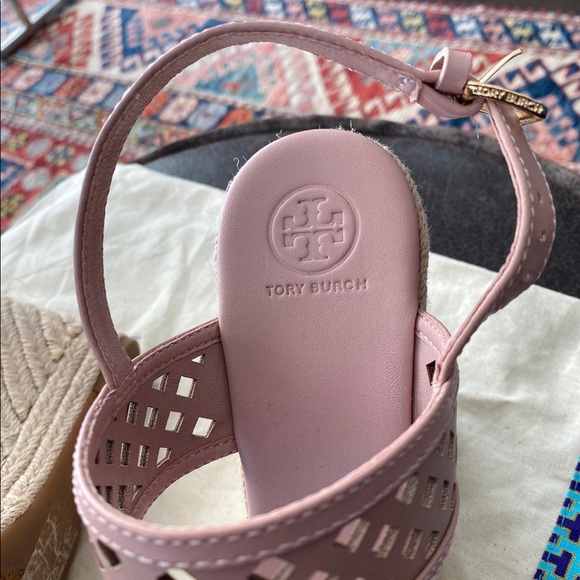 Authentic Tory Burch espadrille platforms - Picture 2 of 4